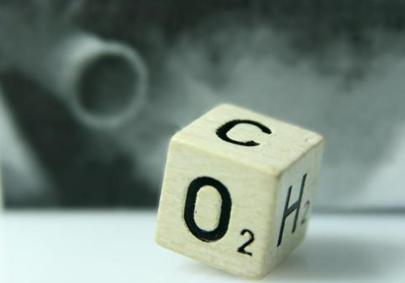 實(shí)現(xiàn)碳達(dá)峰碳中和意義深遠(yuǎn)